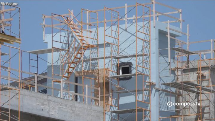 High-end real estate market surges amidst lower overall sales