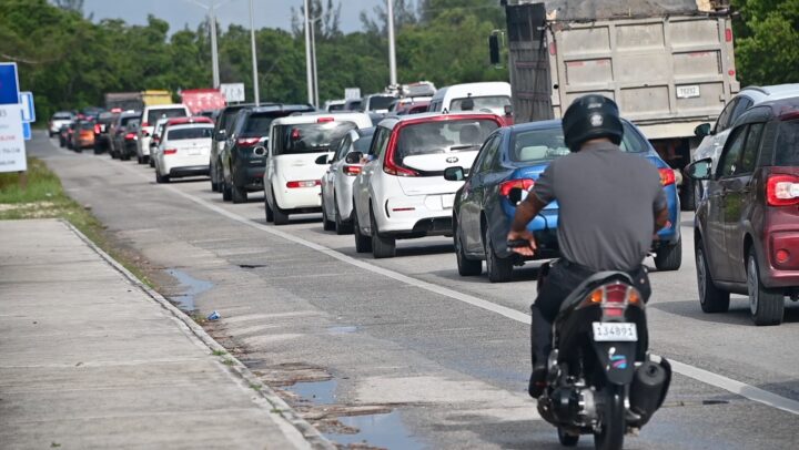 Traffic returns as schools reopen